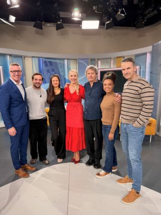 Tak už jsem tam dneska byla zase.😄 🍁 Tentokrát jsem měla za úkol připravit svatomartinské menu – a bylo to skvělé! 🥐 Pekla...